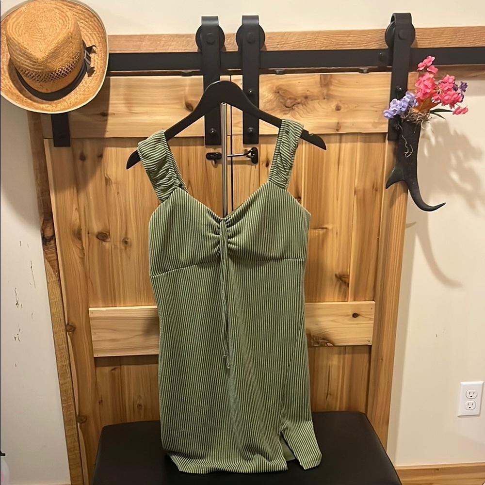 No Boundaries Green Sleeveless Ruched Midi Dress